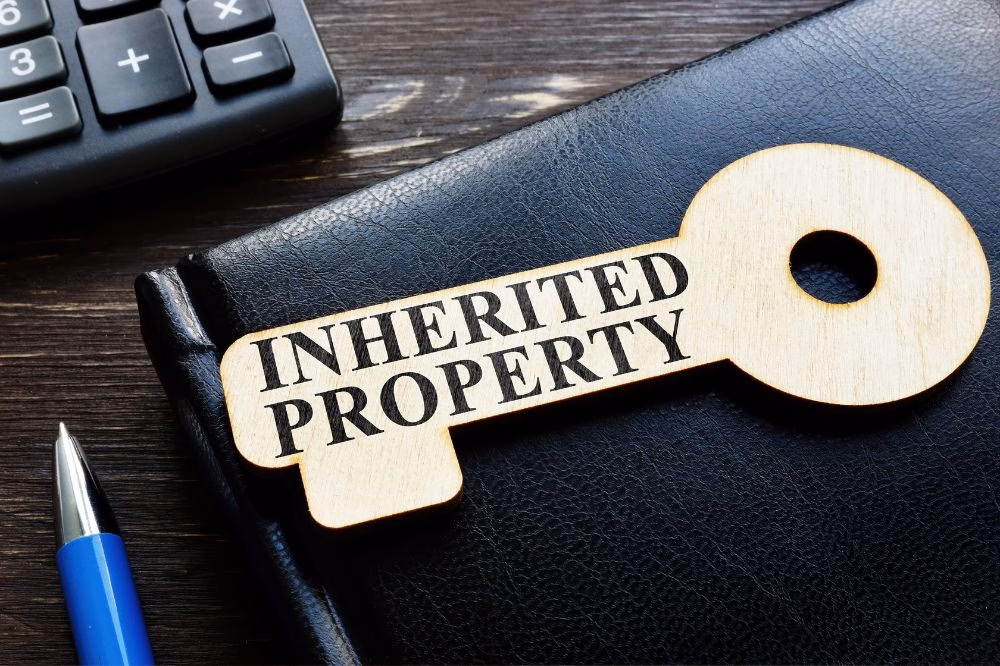 How to Talk to Family About Selling an Inherited Home